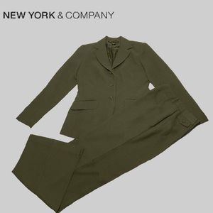 NWOT Tall Military Green Crepe Wide-Leg Pants Suit